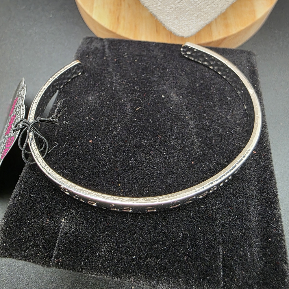 Silver and Pink 'She is a Dreamer' Bracelet (1498) - Picture 3 of 3